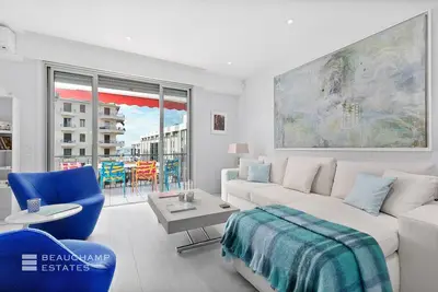 Image de Chic apartment, 5 minute walk le Palais, the beach & top shops
