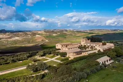 Principi di Butera 14, Emma Villas
