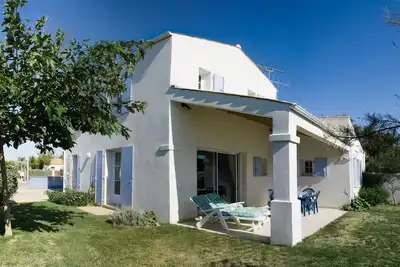 Image de Maison 60 Mètres mer et Plage