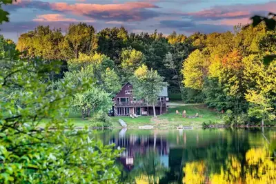 Image de LakeHouse All Season Retreat!