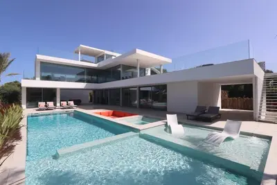Image de Casa Wahi hau Oli-Super luxury villa very close to the beach