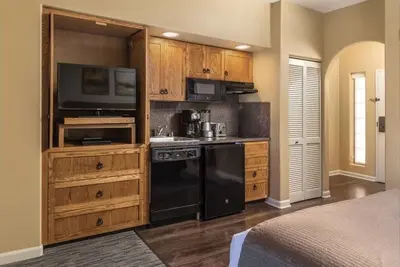 Image de Gorgeous Golf Resort Stay for 2023 Super Bowl