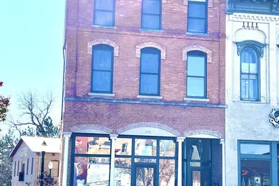 Image de Historical Old Town Lansing Lofts & Deck