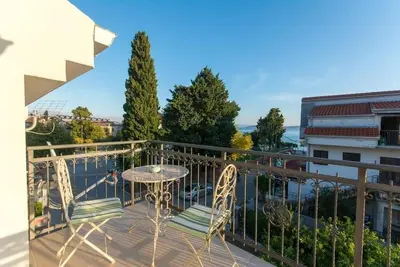 Image de Appartement dans Kaštel Novi avec vue mer, Balcon, Climatisation, Wifi (5110-1)