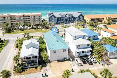 Image de Gulf Views-Near Henderson-Heated Spa-Sleeps 16 +Owner's Quarters Add On Option