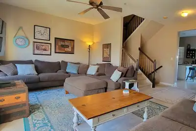 Image de Our Napping House, 5 min from Bethany beach, Sleeps 10, Pool, Pickleball, wifi