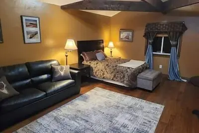 Image de Circle R Cabin 1, Private Ranch, Mountain Views