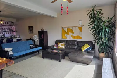 Image de Modern House, Upscale Mexican neighborhood. Car available.