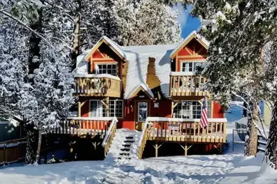 Image de King Kong’s Cozy Cabin with View