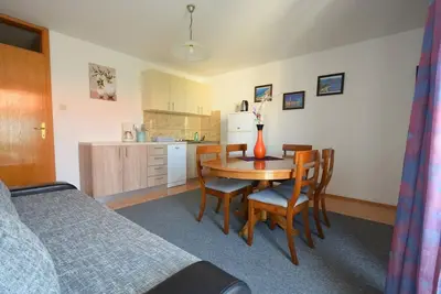 Appartement de deux chambres avec le balcon Njivice, Krk (A-20486-c)