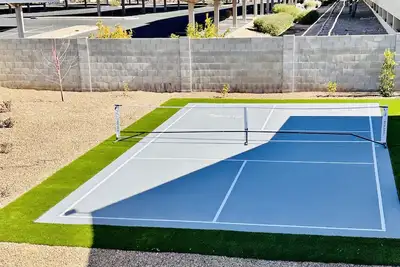 Image de Available for Waste Management Open in heart of N. Scottsdale