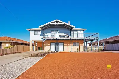 Image de Coastal Dayz: 4 Br, 2 Ba House in Jurien Bay, Sleeps 8