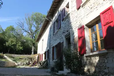 Image de « Les Dômes » grande maison familiale dans le Vercors