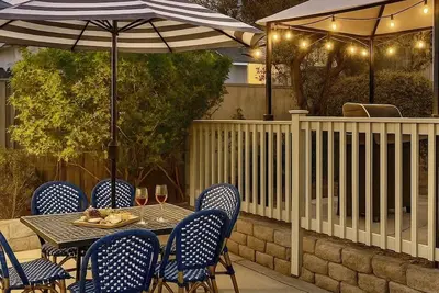 Image de ★Chic Beach Shack steps to the Ocean! Pet-Friendly, Boogie Boards, Fire Pit