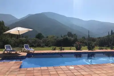 Image de Beautiful Cortijo & Casita With Exclusive Pool, Stunning Mountain Views New 2017