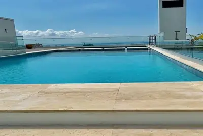 Image de Brand new luxury apartment located in New Kingston.