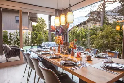 Image de Boutique Chalets Alpi &- Private Sauna and Cinema Room*****