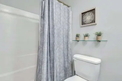 Image de Enjoy Savannah 4br w\/King Bed