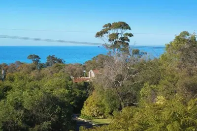 Image de Casa Azzura - Ocean Views, short walk to the Beach