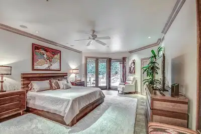 Image de Ideal Superbowl Picnic Area, Grill and Pool Beautiful High End House!
