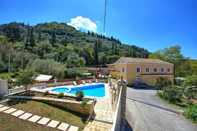 Image de Villa Angie – Villa de vacances avec piscine privée sur l’île de Corfou, Grèce