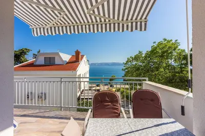 Image de Appartement de vacances Novi Vinodolski pour 2 - 4 personnes avec 1 chambre à coucher - Appartement