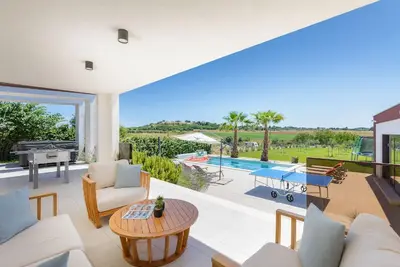 Image de Maison de vacances Pula pour 1 - 9 personnes avec 3 chambres à coucher - Maison de vacances