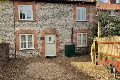 Image de Character Cottage near the coast