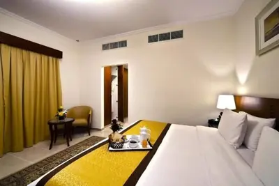 Image de Two Bedroom Apartment Near Burjuman Metro Station