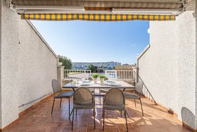 Image de Appartement vue sur le lac avec 1 chambre et piscine communautaire