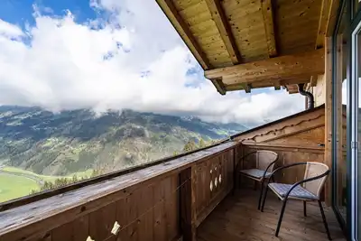 Image de Appartement \"Unterlehenhof\" avec vue sur les montagnes, balcon et Wi-Fi.