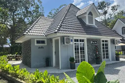 Image de Oyo Home 90711 Roses Villa
