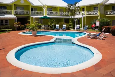 Image de Vacation Day Is Always A Great Idea! 2 Relaxing Units w\/ Kitchen, Outdoor Pool