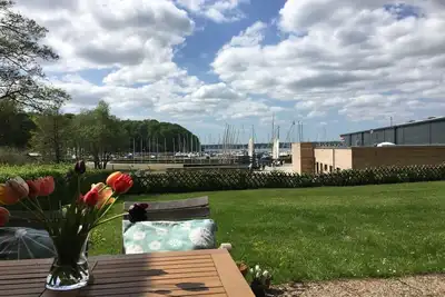 Image de Vacation apartment Yachthafen - Fördeblick, Glück 2