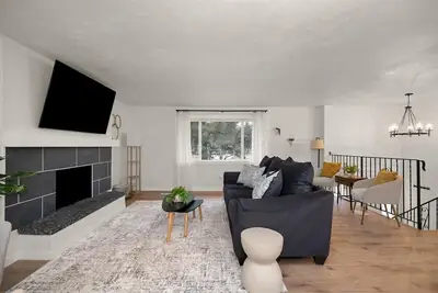 Image de Tranquil Valley Home I Refreshed & Revitalized!