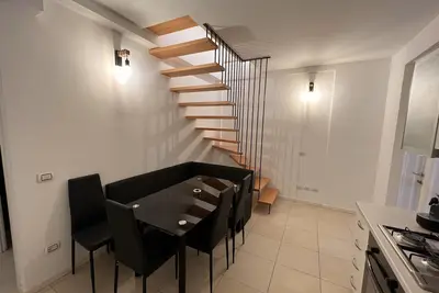 Le Torrette Twenty, Top Location, just a few minutes' walk to the lake and the center