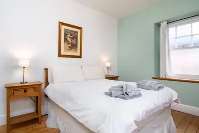 Image de Rhos Cottage - Deux Chambres Gîte, Couchages 4