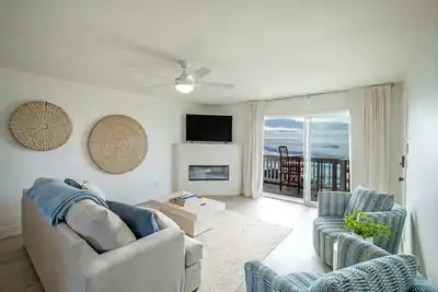 Image de Deluxe Suite | Full Kitchen | Jacuzzi | Rm 9