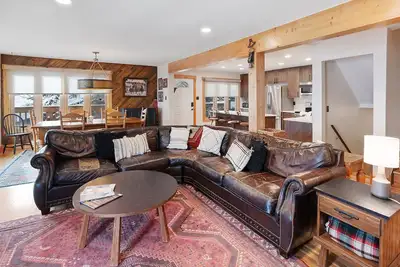 Image de Pet Friendly Townhome Close to Steamboat Resort!