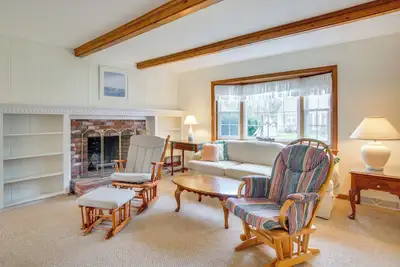 Image de Cape Cod Escape w\/ Yard, 1 Mi to Beach