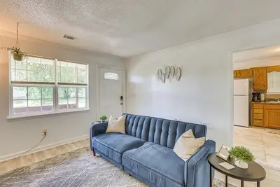 Image de Charming Home < 6 Mi to Dtwn Birmingham!