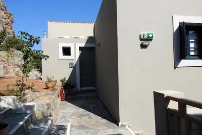 Image de Endearing Crete Villa | Deluxe Villa with Sea View | 1 Bedroom | Air Conditioning & Sea Views | Stalis
