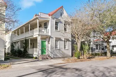 Image de The Swan House - Charleston 3 Bedroom/2 Bath!