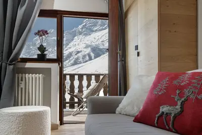 Image de Pandora Mountain View con jacuzzi, private garage, ski room.