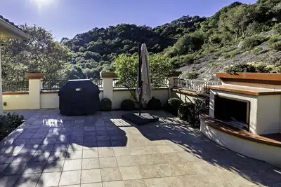 Image de Elegant Avila Beach Retreat