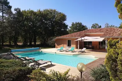 Image de Messanges, magnifique villa au calme, avec piscine