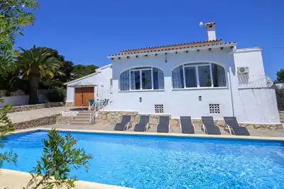 Maison de vacances privée avec piscine privée, Wifi, climatisation, Tv, terrasse, parking