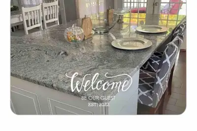 Image de The Deras cozy house!