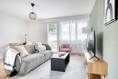 Image de Lovely Altstetten 3 Room w/ Storage & W/D, nr Local Market, by Blueground