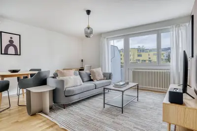 Image de Sunlit Altstetten 3 Room w/ Storage & W/D, nr Local Market, by Blueground
